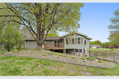 8381 Annalisa Path, Inver Grove Heights, MN 55077 - Photo 5