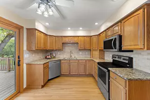 8381 Annalisa Path, Inver Grove Heights, MN 55077 - Photo 11