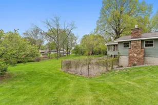 8381 Annalisa Path, Inver Grove Heights, MN 55077 - Photo 9