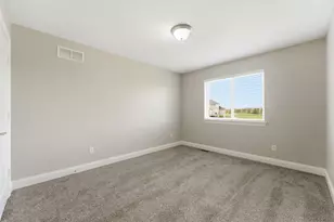 4042 Grand Chevalle Pkwy, Chaska, MN 55318 - Photo 45