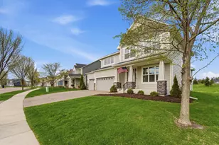 4042 Grand Chevalle Pkwy, Chaska, MN 55318 - Photo 3