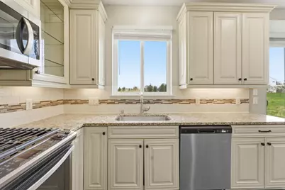 4042 Grand Chevalle Parkway, Chaska, MN 55318 - Photo 25