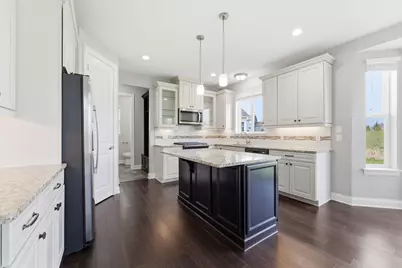 4042 Grand Chevalle Parkway, Chaska, MN 55318 - Photo 23