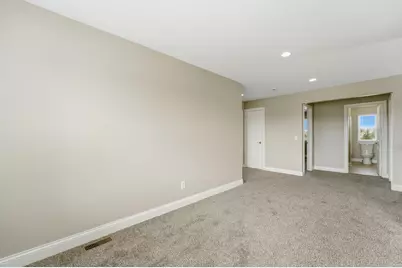 4042 Grand Chevalle Parkway, Chaska, MN 55318 - Photo 33