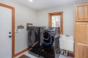 1009 Stratford Rd, Mendota Heights, MN 55118 - Photo 17