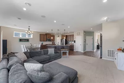 1847 Ivy Street, Shakopee, MN 55379 - Photo 7