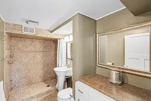 2409 Gilbert Ln, South Saint Paul, MN 55075 - Photo 11