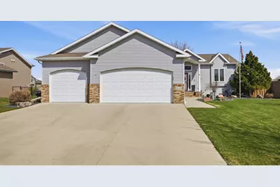 3644 Taylor Street S, Fargo, ND 58104 - Photo 1