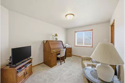 3644 Taylor Street S, Fargo, ND 58104 - Photo 23