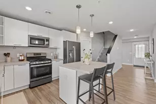 7229 Dora Dr, Lino Lakes, MN 55038 - Photo 5