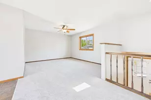 9380 Hale Ave S, Cottage Grove, MN 55016 - Photo 5