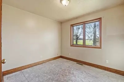 2072 30th Avenue, Baldwin, WI 54002 - Photo 7