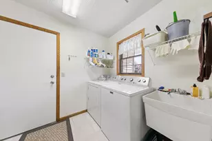 7312 Parkview Dr, Mounds View, MN 55112 - Photo 15
