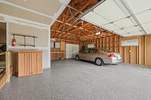 2115 W 105th St, Bloomington, MN 55431 - Photo 21