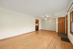2115 W 105th St, Bloomington, MN 55431 - Photo 5