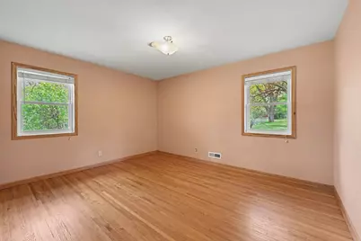 2115 W 105th Street, Bloomington, MN 55431 - Photo 13