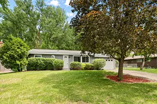 1953 Lakeaires Blvd, White Bear Lake, MN 55110 - Photo 7