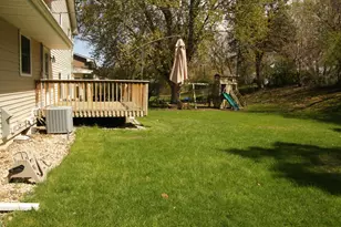 746 Belmont Ln E, Maplewood, MN 55117 - Photo 29