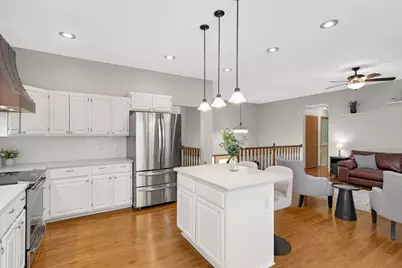 12769 Diamond Path, Apple Valley, MN 55124 - Photo 9