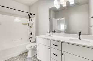 7239 Madelyn Ln S, Fargo, ND 58104 - Photo 27
