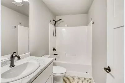 7239 Madelyn Lane S, Fargo, ND 58104 - Photo 39