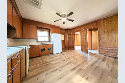 513 4th Street SW, Montgomery, MN 56069 - Photo 3