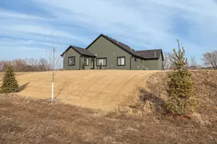 1383 Falstone Alcove NE, Byron, MN 55920 - Photo 27