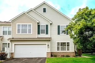 1646 Liberty Cir, Shakopee, MN 55379 - Photo 1