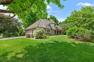 3405 Sycamore Ln N, Plymouth, MN 55441 - Photo 5