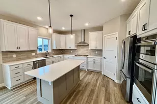 901 Kepler Ave NE, Hanover, MN 55341 - Photo 3