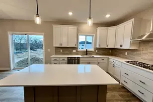 901 Kepler Ave NE, Hanover, MN 55341 - Photo 7