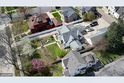 707 E Center Street, Rochester, MN 55904 - Photo 17