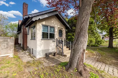 215 Penn Avenue S, Minneapolis, MN 55405 - Photo 1