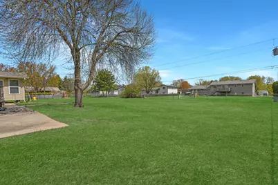 1210 Cypress Road, Saint Cloud, MN 56303 - Photo 3