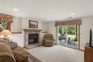 2287 Helmo Ct N, Oakdale, MN 55128 - Photo 33