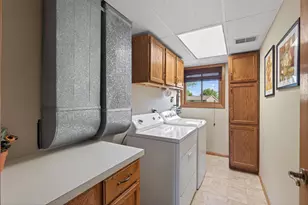 2287 Helmo Ct N, Oakdale, MN 55128 - Photo 39