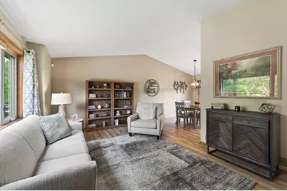 2287 Helmo Court N, Oakdale, MN 55128 - Photo 5