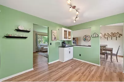 2287 Helmo Court N, Oakdale, MN 55128 - Photo 17