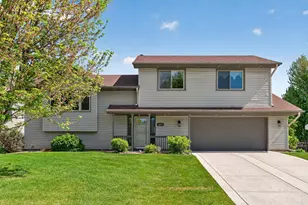 2287 Helmo Ct N, Oakdale, MN 55128 - Photo 1