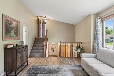 2287 Helmo Court N, Oakdale, MN 55128 - Photo 7