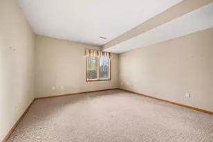 8819 Stonebrooke Ct, Woodbury, MN 55125 - Photo 27