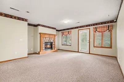 8819 Stonebrooke Court, Woodbury, MN 55125 - Photo 23