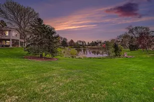 8819 Stonebrooke Ct, Woodbury, MN 55125 - Photo 37