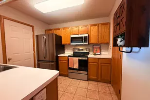 1825 Southcross Dr W, Burnsville, MN 55306 - Photo 5