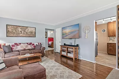 250 Macarthur Street E, South Saint Paul, MN 55075 - Photo 5