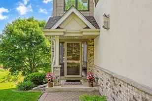 101 Willoughby Way E, Minnetonka, MN 55305 - Photo 45