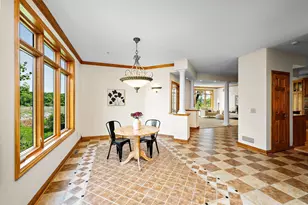 101 Willoughby Way E, Minnetonka, MN 55305 - Photo 11