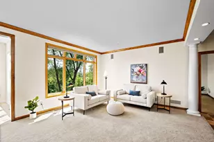 101 Willoughby Way E, Minnetonka, MN 55305 - Photo 15