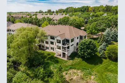 101 Willoughby Way E, Minnetonka, MN 55305 - Photo 3