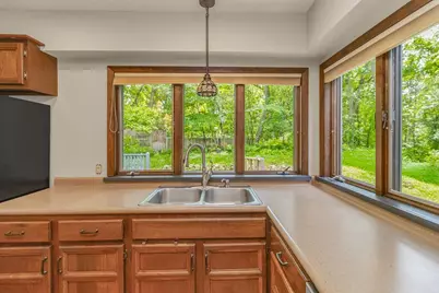 500 Robert Court, Mahtomedi, MN 55115 - Photo 15